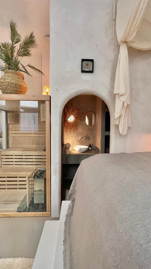 Haert Boutique Wellness Suites City Centre 哈莱姆 外观 照片